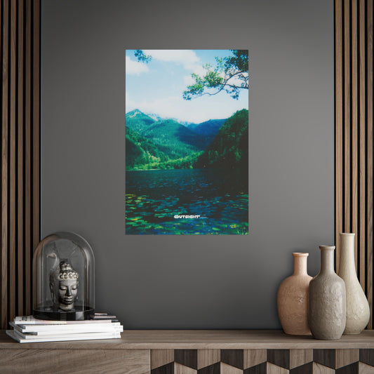 Calm Mountains – Poster